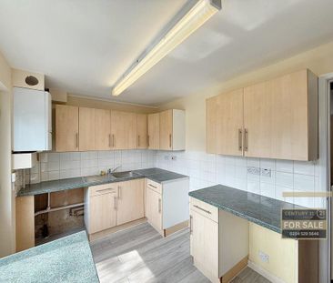 2 bedroom semi-detached house to rent - Photo 6