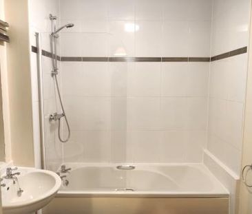 Comet Avenue, Knutton, ST5 - Photo 3