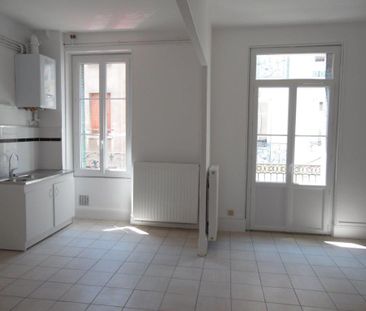 Location Appartement 2 pièces 46m² VICHY 03200 - Photo 3