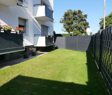 Hübsche 2-Zimmer-Dachgeschoss-Wohnung im Herzen von Asberg - Photo 6