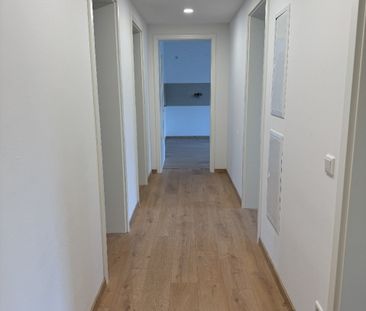 Moderne 4-Zimmerwohnung mit Wintergarten - Photo 5