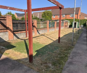 5 bedroom house - Photo 3