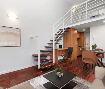 Heritage Charm Meets Urban Living - Photo 1