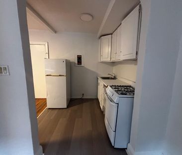 For Lease - 2449 Queen Street Unit# 3, Toronto, Ontario - Photo 1