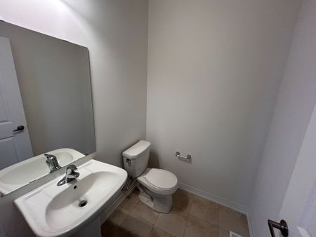 For Lease - 474 Provident Way Unit# 49, Hamilton, Ontario - Photo 5