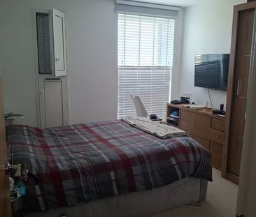 Room in a Shared Flat, Danvers Avenue, SW11 - Photo 3