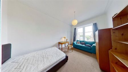 4 bedroom flat to rent - Photo 4