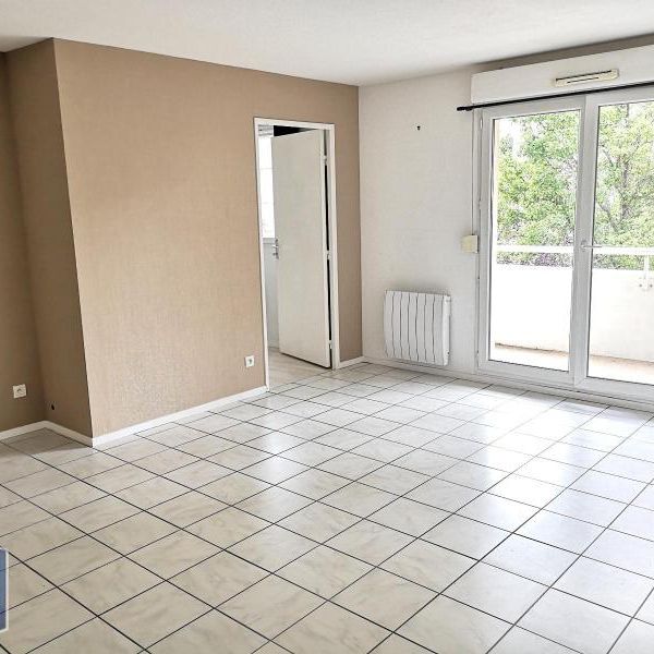 Location Appartement 2 pièces 54m² SOTTEVILLE LES ROUEN 76300 - Photo 1