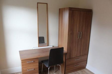 5 bedroom house to rent - Photo 4