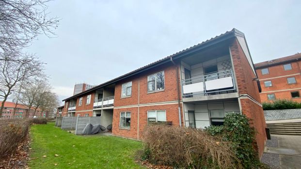 2 værelses – Bredstedgade 90, lejl. 7 – Odense C - Foto 1