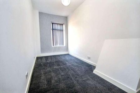 Battersby Street, Leigh, WN7 - Photo 3