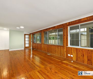 Spacious family home, with a rural aspect. So close to the CBD - Photo 1