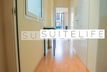 Monsieur Van Damme Lives Upstairs