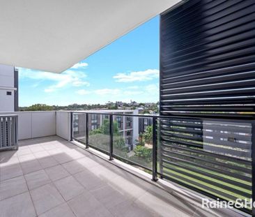 STUNNING 2 BEDROOM APARTMENT WITH VIEWS - Photo 3