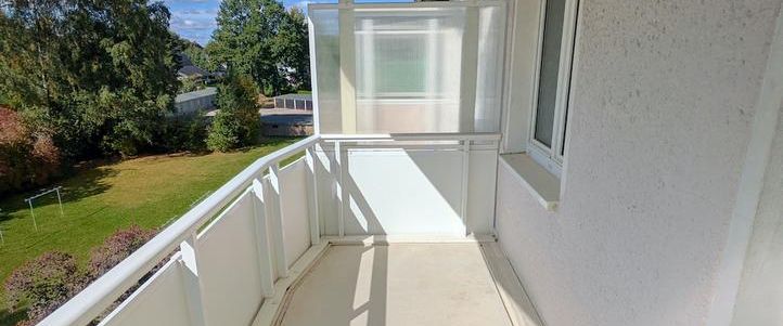 ++ schicke 2-Raum-Wohnung mit Balkon - in beruhigter Lage - Komfort & Gemeinschaft genießen! ++ - Photo 1