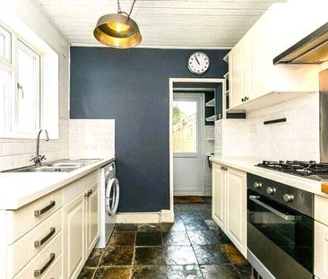 Union Street, Farnborough, Hampshire, GU14 - Photo 3