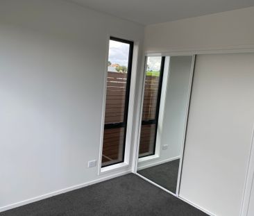 Beachlands, 2 Bedroom Corner Unit - Pine Harbour - Photo 2