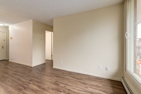 510 21 Avenue SW, Calgary - Photo 5