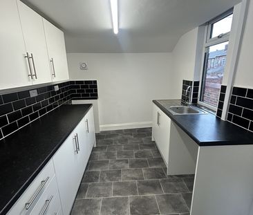 2 Bed End Terrace, Brantwood Terrace, M9 - Photo 6