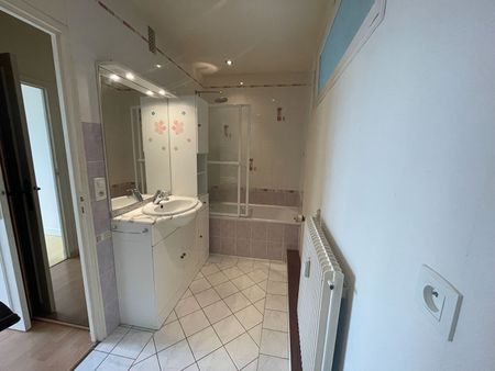 LAVAL, appartement T2bis meublé de 58.37m² - Photo 5