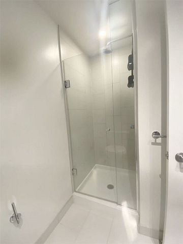 For Lease - 20 Richardson Street Unit# 815, Toronto, Ontario - Photo 5