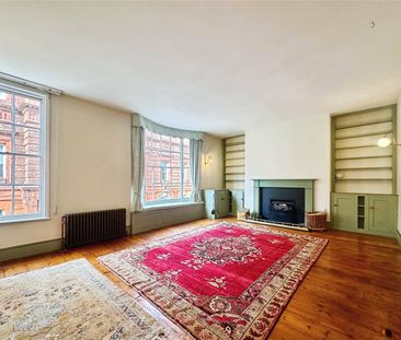 3 bedroom apartment to rent High Street, Lewes, East Sussex, BN7 - Photo 1