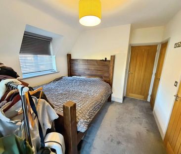 3 bedroom House To Let Total Size: 969 SQ FT - Photo 4