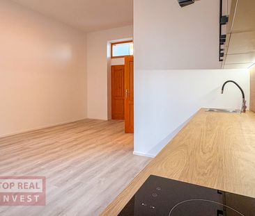 Pronájem bytu 1+kk 29 m² - Fotografie 1