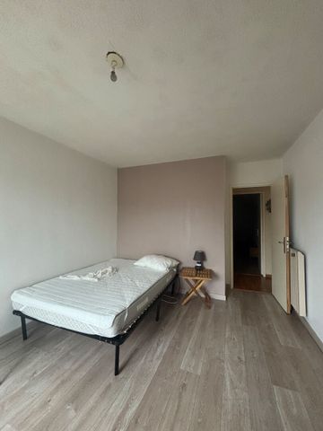 Location Appartement 3 pièces 78m² - Photo 4