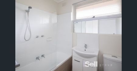 Cozy 1-Bedroom Unit Near Springvale Central! - Photo 5