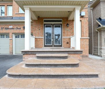 For Lease - 32 Fallmeadow Circle, Brampton, Ontario - Photo 4