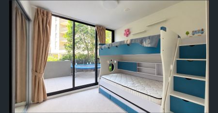 Oversized Courtyard in the Heart of Hurstville - Photo 4
