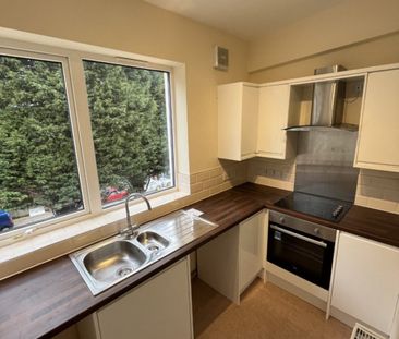 Manor Road, Sheffield - Photo 1
