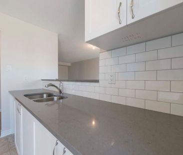 For Lease - 82 Feathertop Lane, Kanata, Ontario - Photo 4