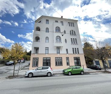Provisionsfrei! Geförderte wunderschöne 2-Zimmer-Wohnung mit 2 Balk... - Foto 1