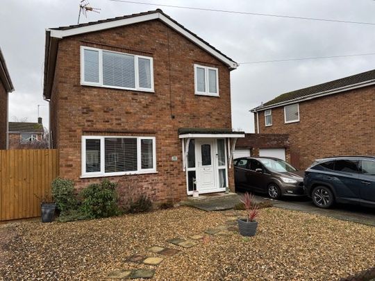 YaxleyBirch Close, PE7 3HD, Peterborough - Photo 1