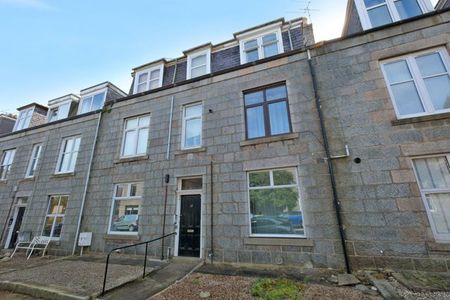 Ground Floor Right, 17 Hartington Road, AB10 6XT, Aberdeen - Photo 5