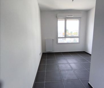 4 pièces - 79 m² - 2ème étage - Colocation non autorisée - Photo 2