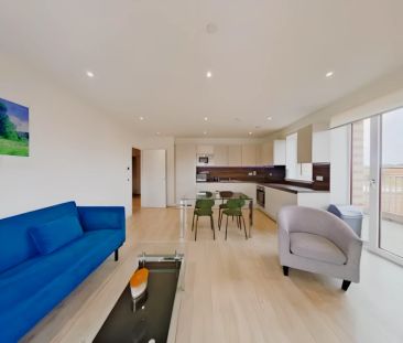 2 Bedroom 2 Bathroom - Photo 3