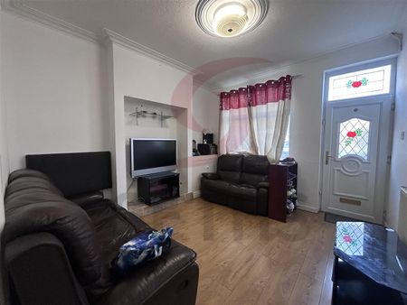 Roberts Road, LE4, Leicester - Photo 4