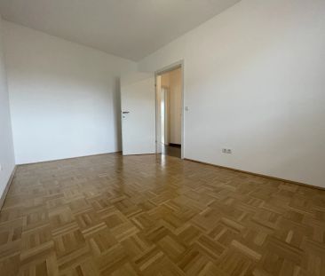 Geräumige neuwertige 2-Zimmer-Wohnung mit großem Balkon in zentrale... - Photo 4