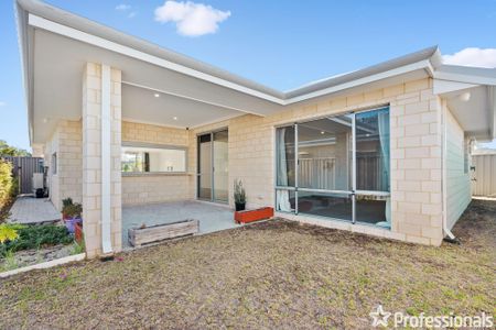 89 Crimson Boulevard, Forrestfield WA 6058 - Photo 4