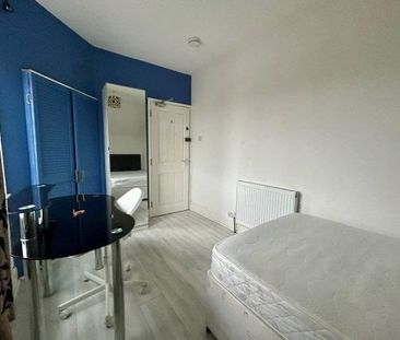 Blakefield Road, Worcester, WR2 - Photo 2