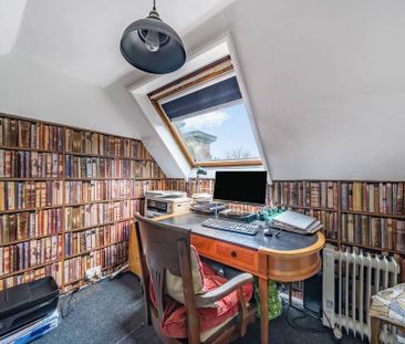 3 bedroom flat to rent - Photo 5
