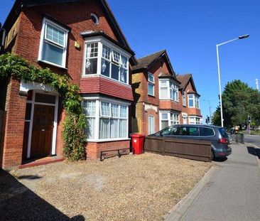 Uxbridge Road, Slough, SL1 - Photo 2