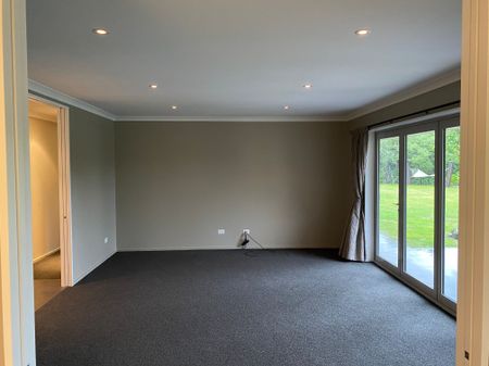 Executive Home in Rolleston - Photo 2