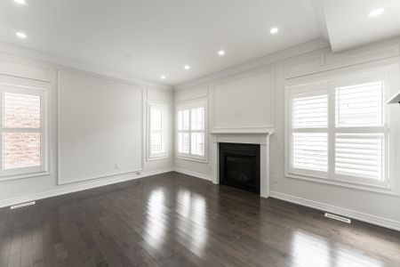 For Lease - 3970 Thomas Alton Boulevard, Burlington, Ontario - Photo 2