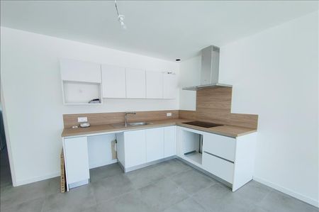 3 pièces - 70,75 m² - 1er étage - Colocation non autorisée - Photo 2