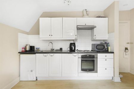 Studio to rent - Photo 4