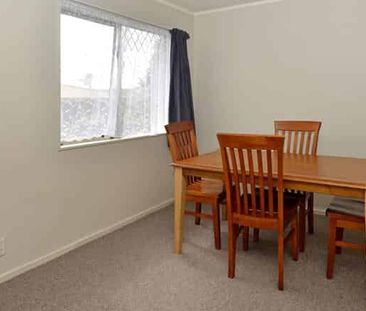 THREE BEDROOM MODERNIZED HOME - Photo 3